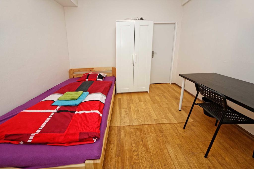 פראג Apartment Na Kozacce 6 מראה חיצוני תמונה