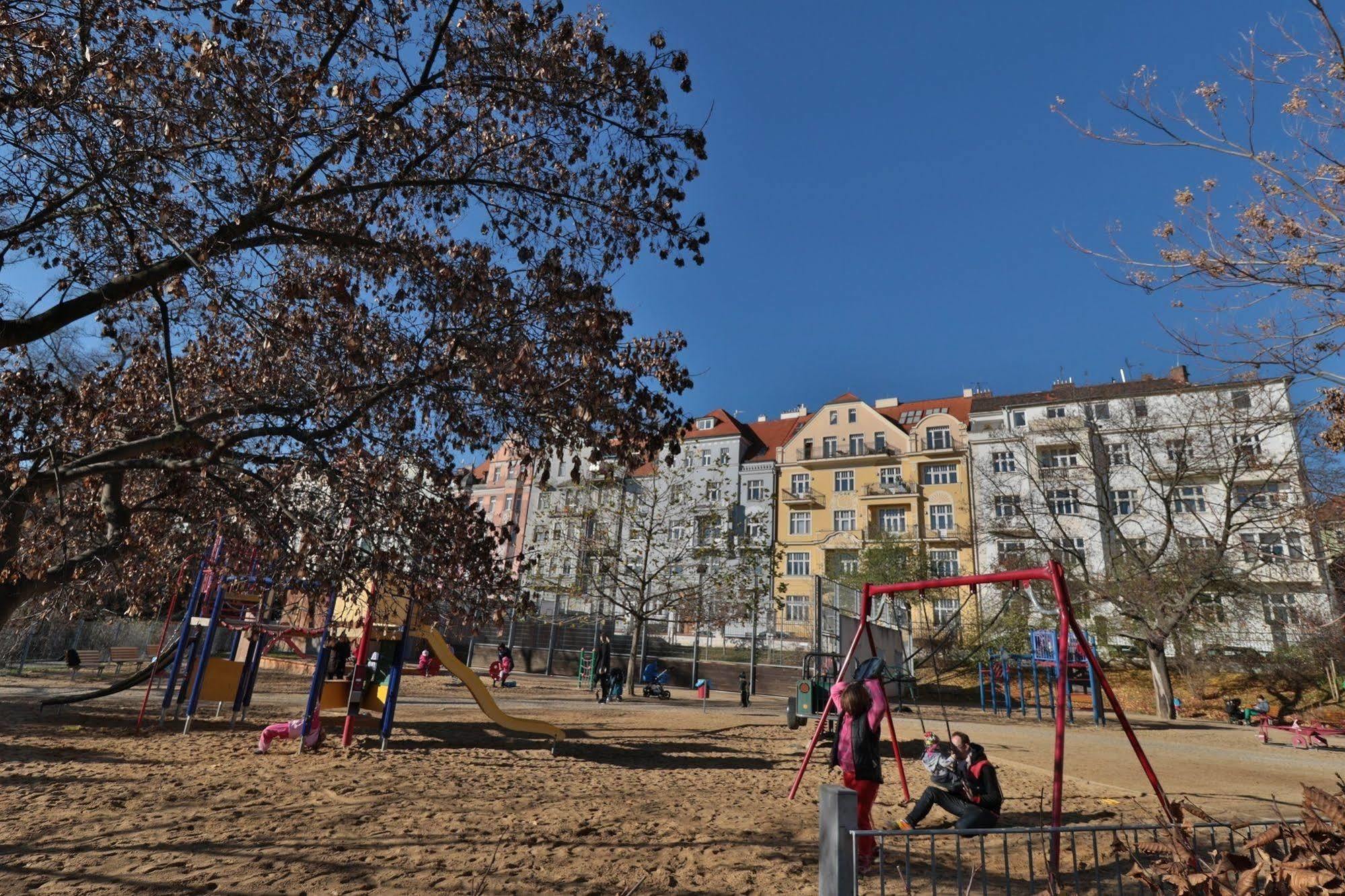פראג Apartment Na Kozacce 6 מראה חיצוני תמונה